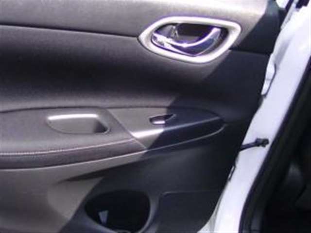 Nissan Sentra 2014 photo 6